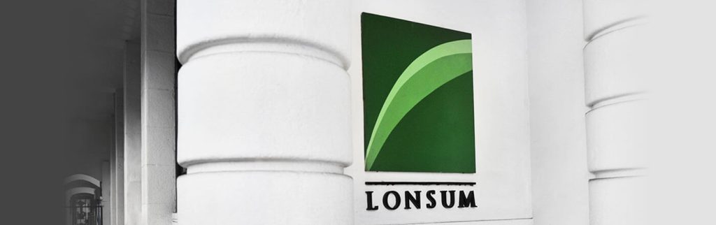 Perkebunan kelapa sawit Lonsum Indonesia di Sumatera